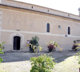 Occitanie-villeneuvette-Eglise-de-Villeneuvette