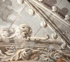 Auvergne-Rhône-Alpes-Nef-Eglise-Saint-Hugues